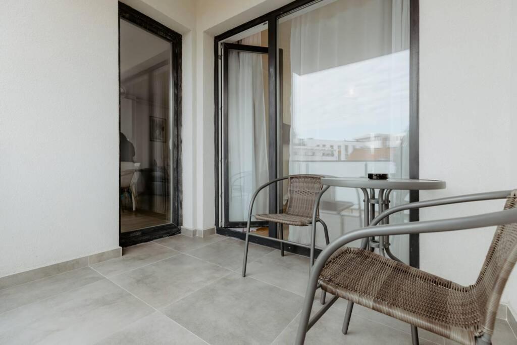 Nest Inn Oasis Residence Baia Mare Exterior photo